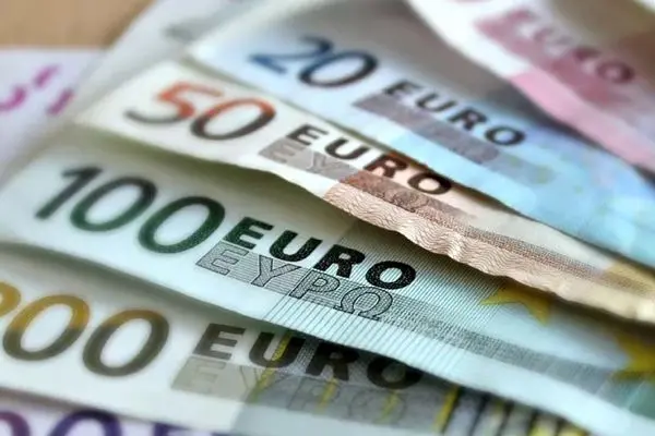 قیمت یورو امروز ۲۹ آذر ۱۴۰۳ 