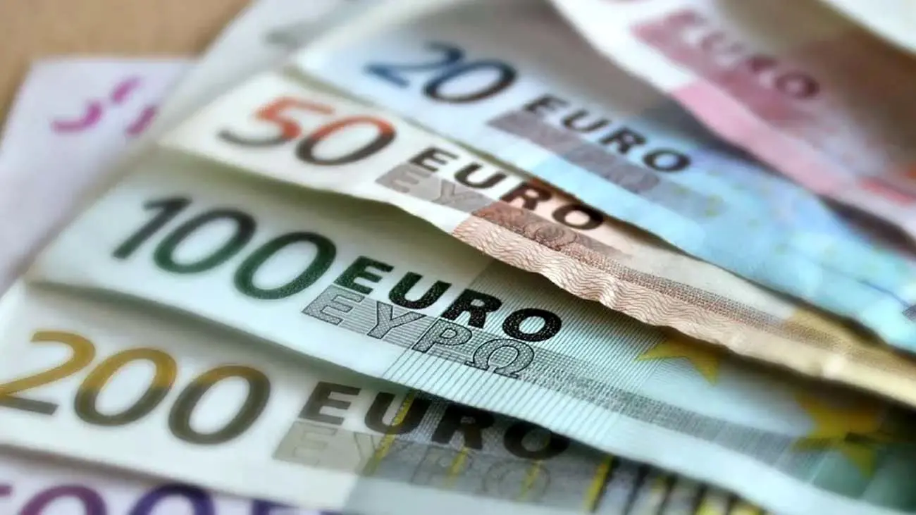 قیمت یورو امروز ۲۹ آذر ۱۴۰۳