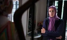 الهام چرخنده در ۱۸ سالگی؛ عکس جذاب با لباس عروس و کلاه اروپایی!