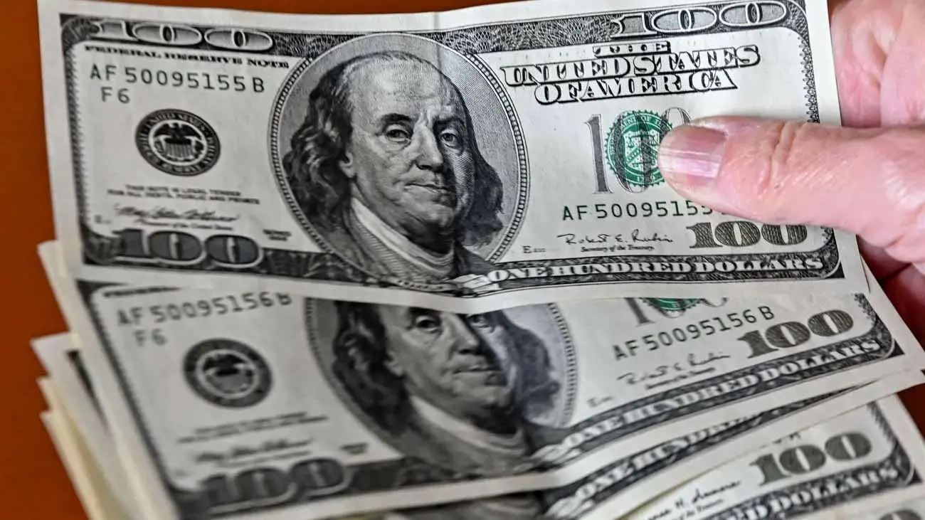 قیمت دلار امروز پنجشنبه ۲۲ آذر ۱۴۰۳