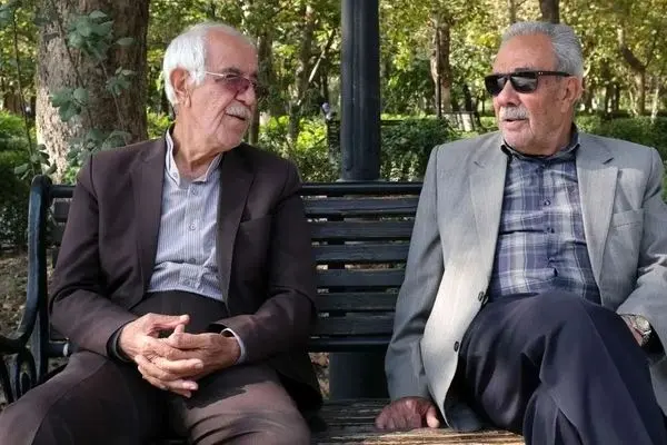 مزایای جدید حقوق بازنشستگان در فیش‌های این ماه/واقعیت یا شایعه؟!