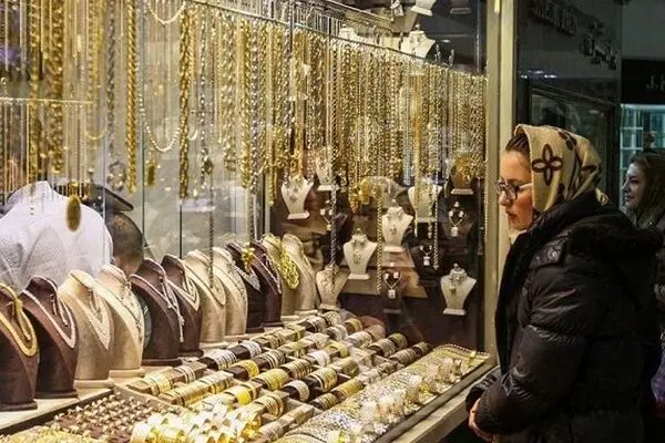قیمت طلا و سکه امروز یکشنبه ۲۵ آذر ۱۴۰۳ / بازار طلا نوسانی شد