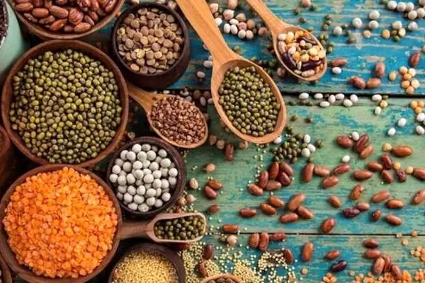 قیمت حبوبات در بازار اول شهریور ۱۴۰۴/ نرخ جدید نخود و لوبیا + جدول