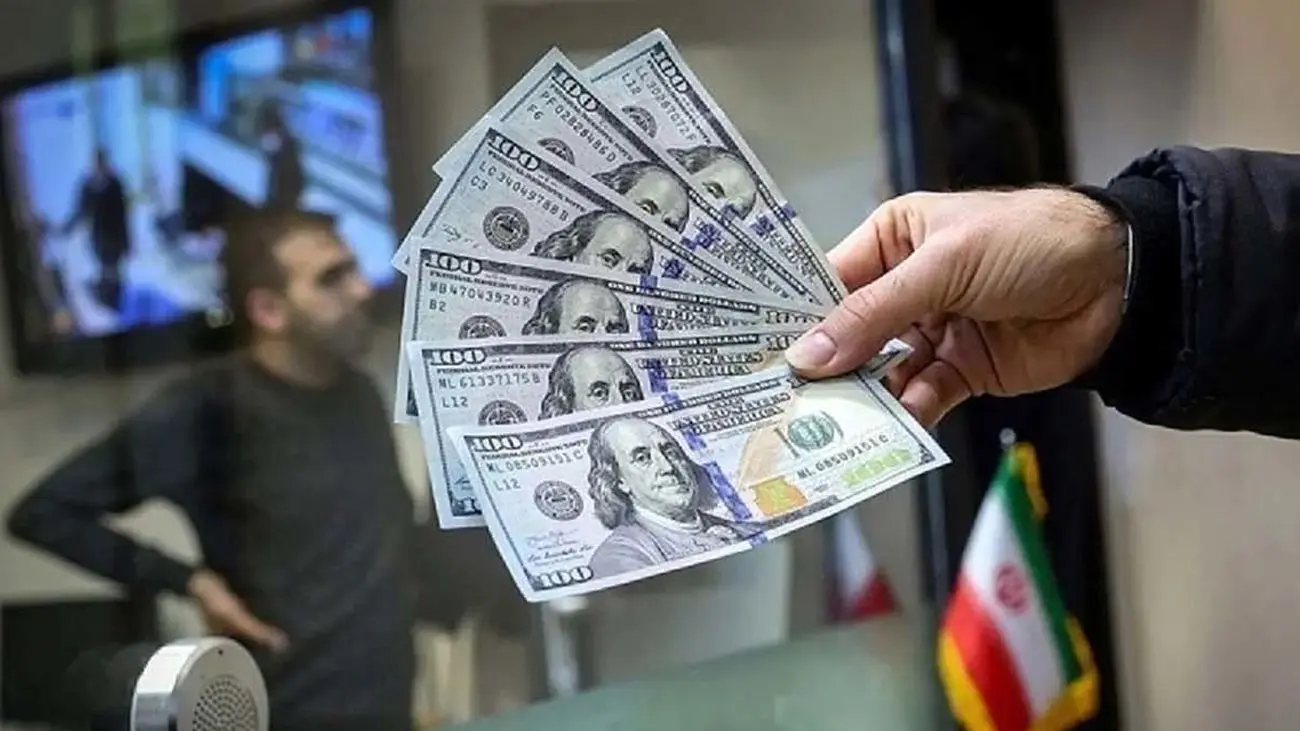 چارتها دلار را صعودی میبینند یا نزولی؟