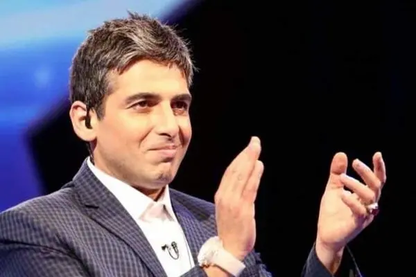 تلخ ترین عکس از حمید گودرزی / آقای بازیگر در غم و سوگ مادرش !