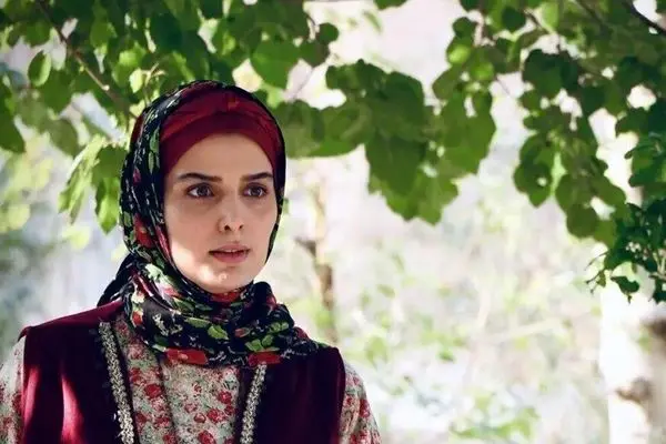 فیلم جنجالی از غزاله اکرمی بازیگر سریال سوجان / ببینید باور نمی کنید !