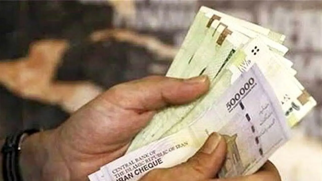 نحوه محاسبه عیدی کارگران تامین اجتماعی در سال ۱۴۰۳ / از کجا بفهمیم چقدر عیدی میگیریم؟