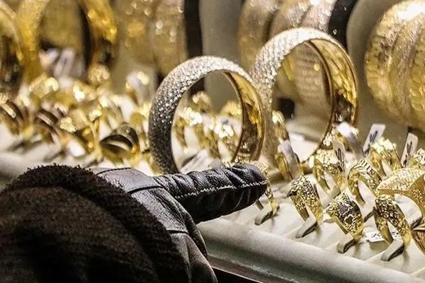 آینده قیمت طلا؛ صعود یا سقوط؟