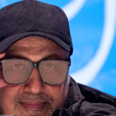 اولین تصویر از بستری شدن رضا عطاران در بیمارستان