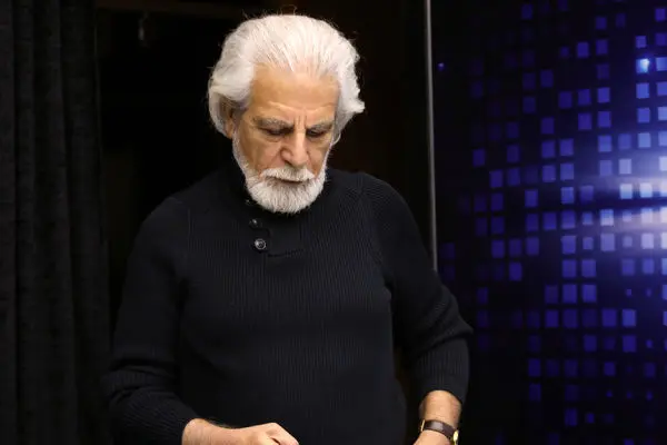 نقش سیاست در افزایش فروش فیلم‌های سینمایی/ ماجرای رقابت 2 فیلم در فضای ملتهب سیاسی کشور چه بود؟+ فیلم 