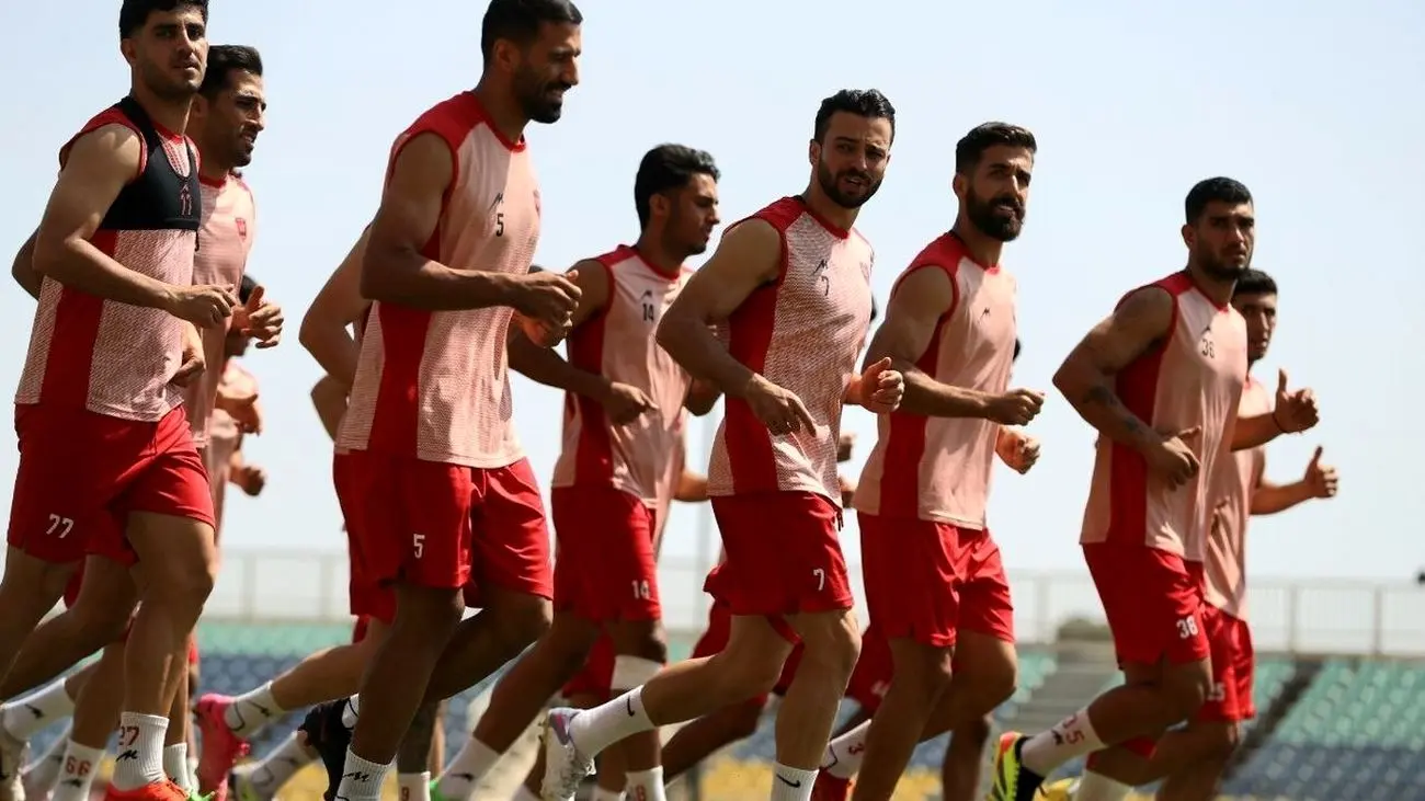 پیشنهاد رسمی سعید صادقی به مسئولان باشگاه پرسپولیس/ 10 میلیارد میبخشم تا برای تیم رقیب بازی کنم!!