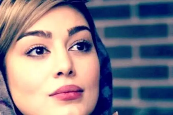 عکس سحر قریشی  با مادر جوانتر از خودش !