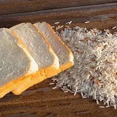 گرسنگی با طعم برنج ایرانی و نان طبقاتی!