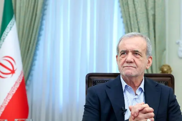 لباس متفاوت پزشکیان و رقیب انتخاباتی‌اش + تصاویر