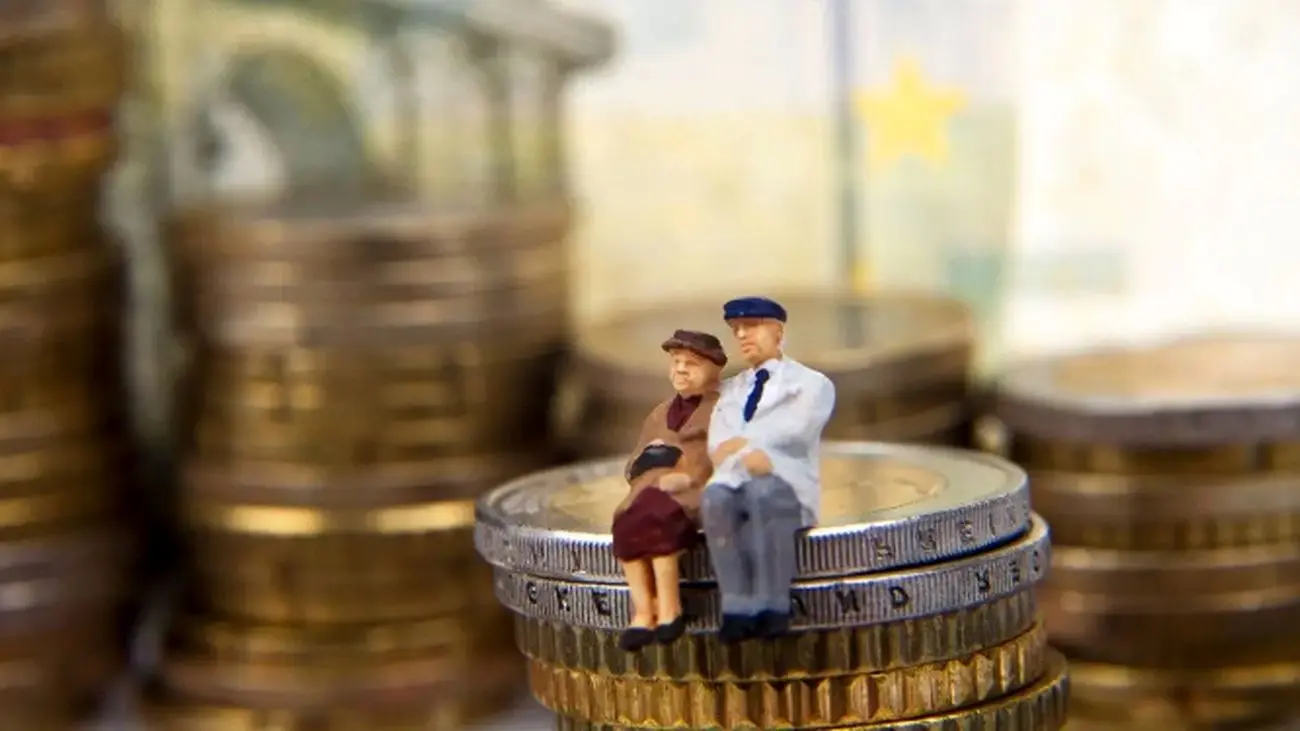 آغاز قانون جدید افزایش سن بازنشستگی در ۱۴۰۴ + جزئیات