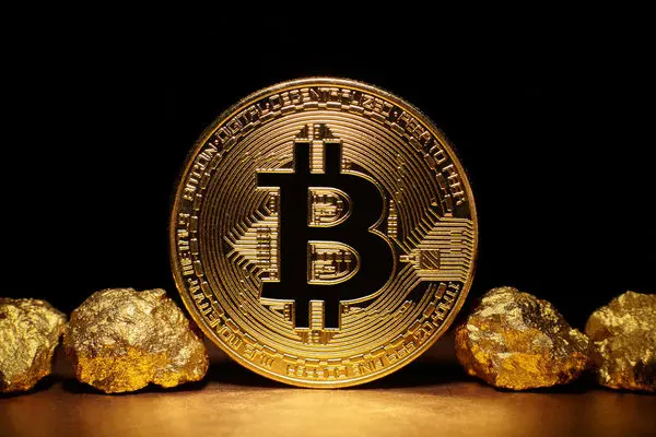 فوری / پیش از تحلیف ترامپ طلا بخریم یا بیت کوین؟
