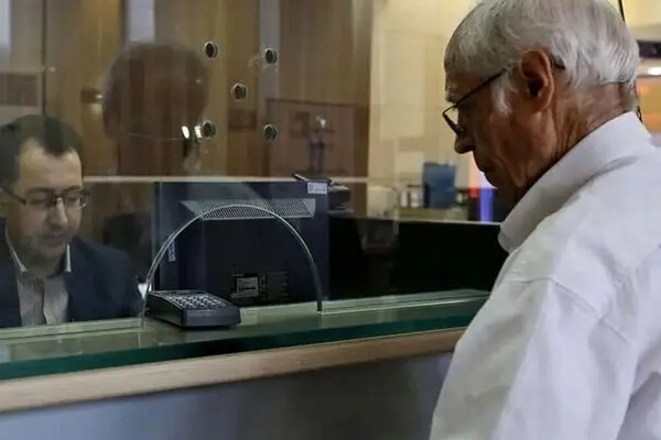 چرا حقوق آبان‌ماه این بازنشستگان واریز نشد؟