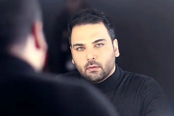 فیلم شب نشینی احسان علیخانی داخل قبر/ من از وصیت کردن میترسم !