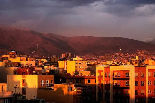 بازار مسکن تهران در سکوت / خریداران فعلا دست نگه دارند !