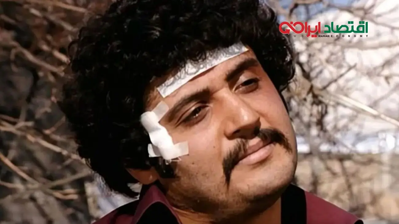 بعد از 12 سال؛ کیانوش «آوای باران» جایزه کارگردانی تئاتر گرفت!