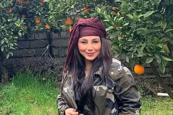  تیپ عجیب و غریب بهنوش بختیاری در کنار آبشار نیاگارا در کانادا+عکس