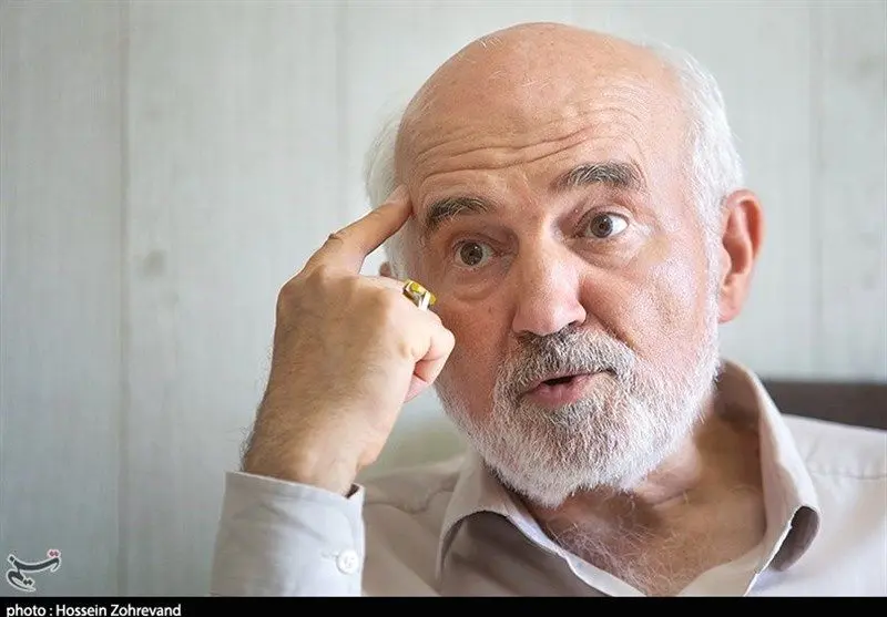 پیشنهاد احمد توکلی برای عرضه رایگان زمینهای دولت به مردم