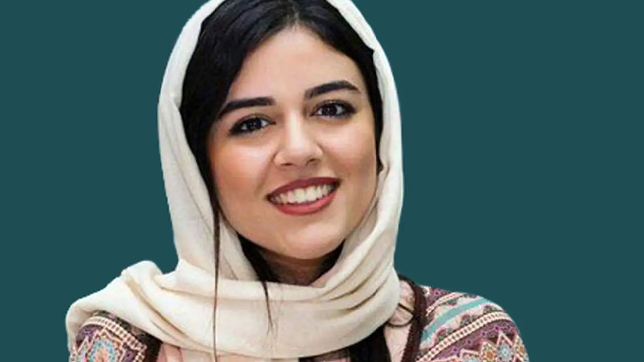 عکس عجیب از پوشش ماهور الوند در خیابان های تهران