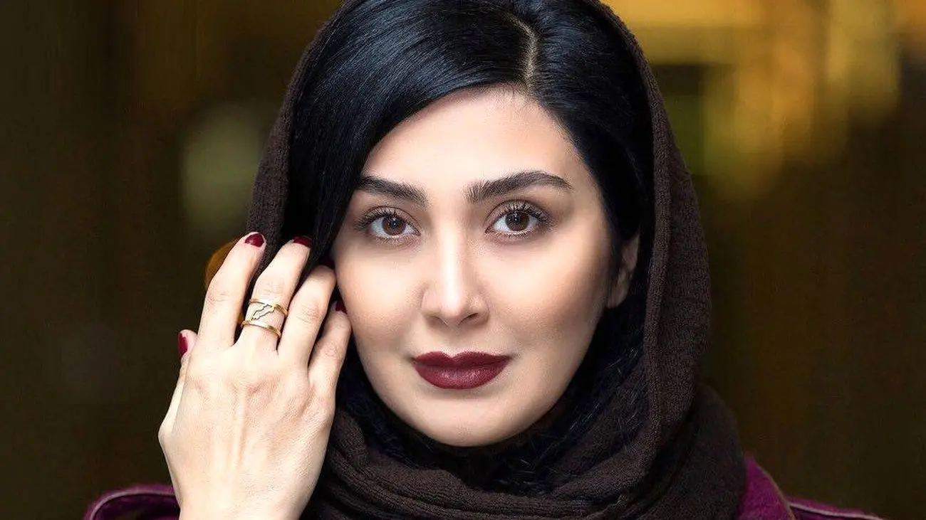 عکس خیره کننده از انگشتر فوق میلیاردی مریم معصومی
