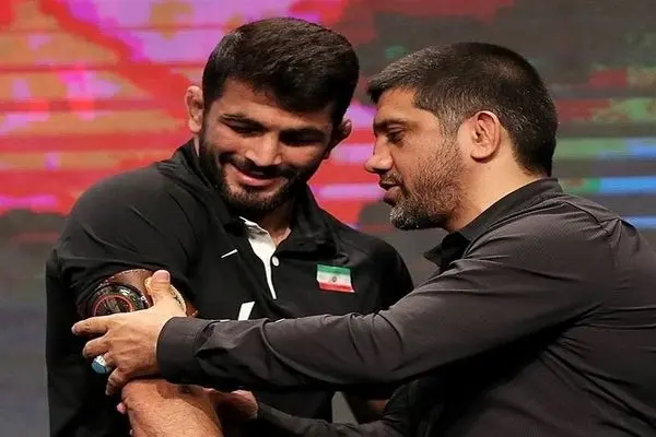 واکنش صریح و بدون پرده دبیر درباره حسن یزدانی / آقای رییس حرف آخر را زد؛ خودم بخاطر کتف ورزشم نابود شد