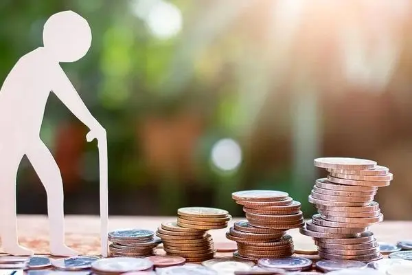 خبر خوش برای بازنشستگان؛ امروز آخرین گروه حقوق دریافت می‌کنند!