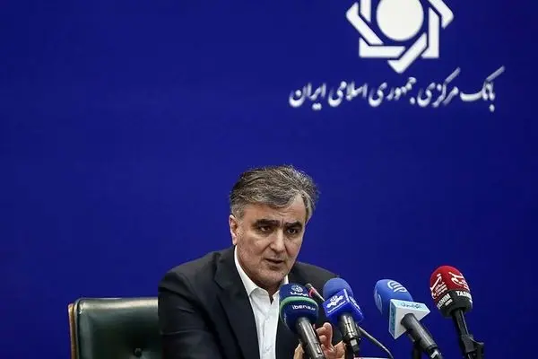 حقیقت‌پور؛ فساد بانک مرکزی را افشا می‌کنم!