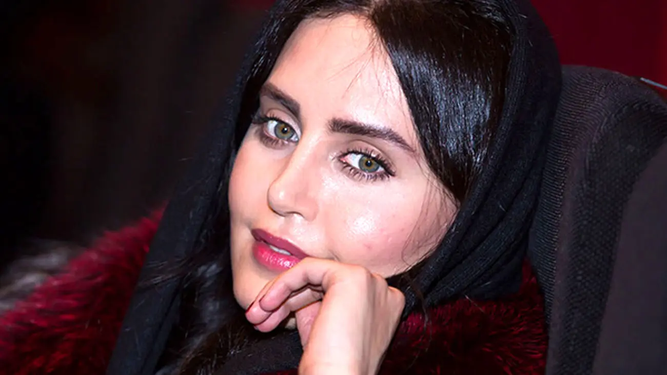 عکس لو رفته از لباس خیلی اندامی الناز شاکردوست در مهمانی شبانه / همه کپ کردند !
