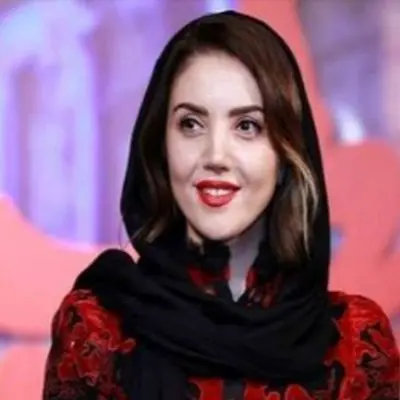 تصویری دیدنی از خواننده مشهور ترکیه عایشه گل جوشکن در کنار مادرش