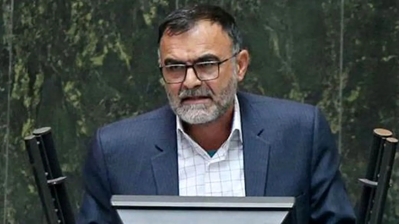اگر ادعای دولت در باره بازگشت 10هزار کارخانه به چرخه تولید درست است،باید نرخ بیکاری کاهش یافته باشد