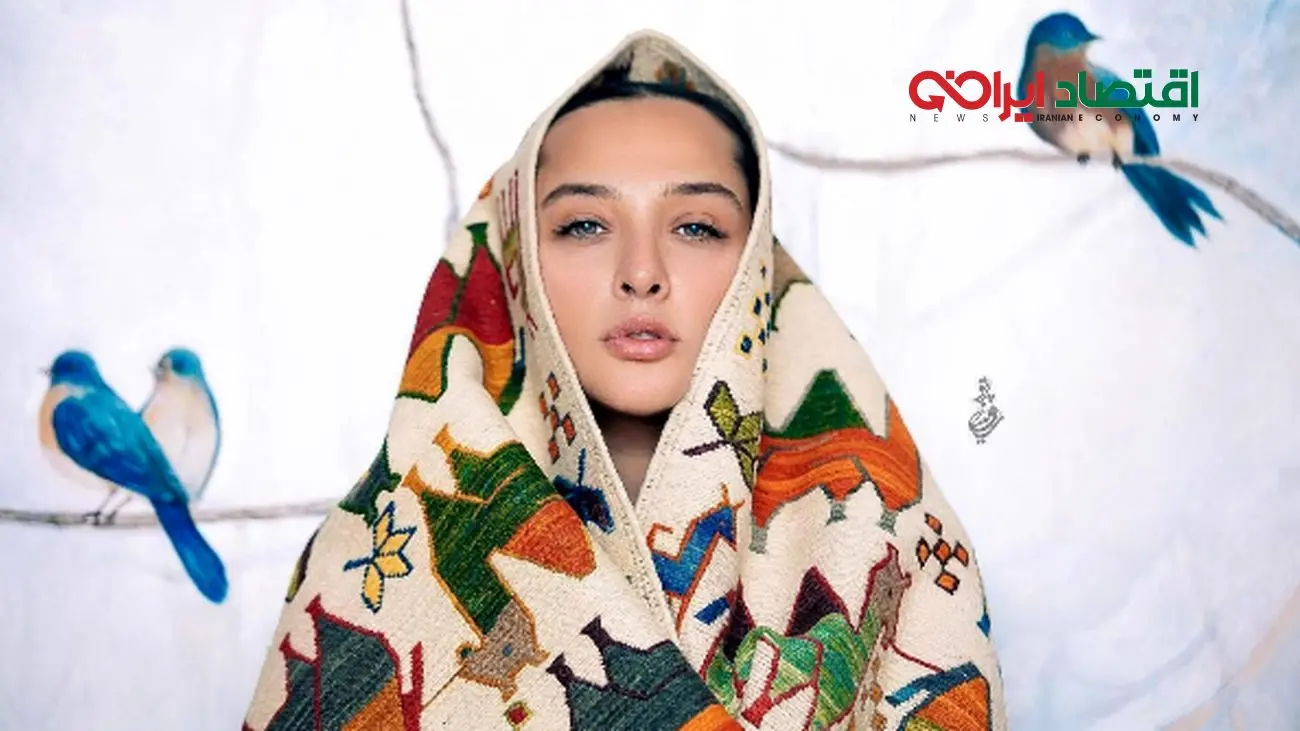 عکس جنجالی آناهیتا درگاهی با ژست آشفته!