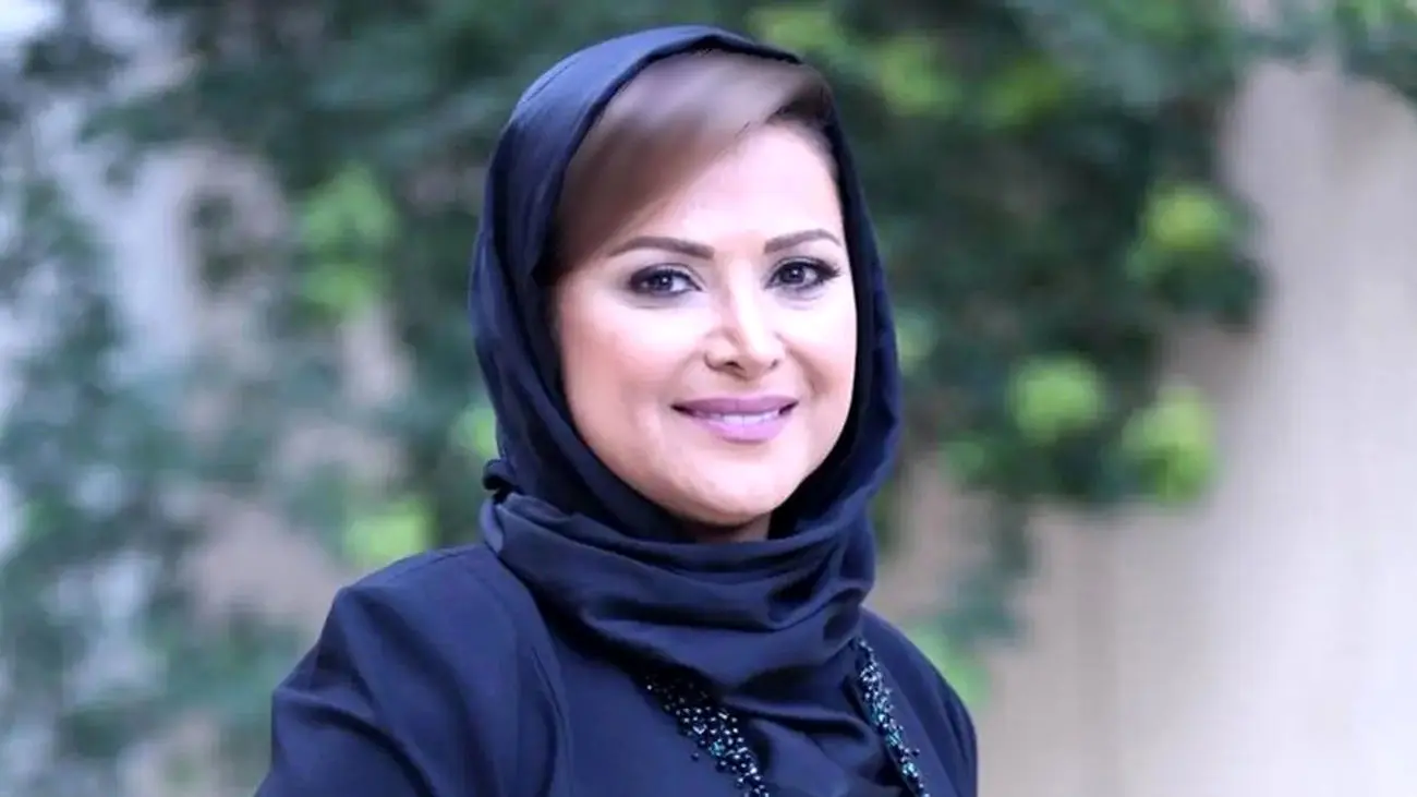 استایل زیبای کمند امیر سلیمانی در عقد برادرش / حتی شیک تر از عروس + عکس