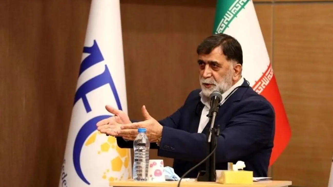 آجورلو: من روند مالی بسیار سالم و پاکی داشتم! / آمریکاییها دسیسه کردند که من برکنار شوم!