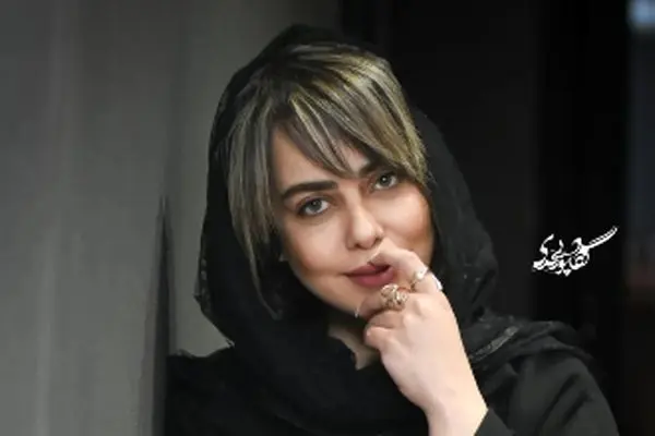 الهام اخوان: دخترها رویای ازدواج با مرد پولدار دارند!