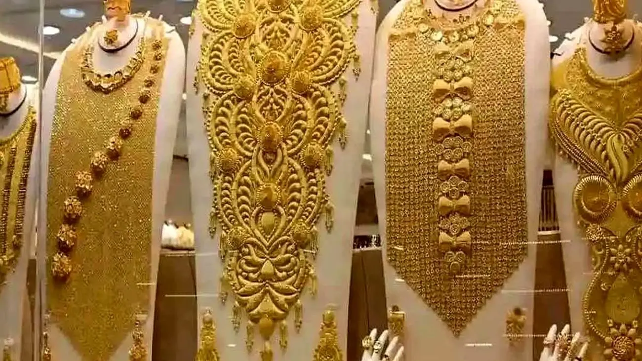قیمت طلای ۱۸ عیار امروز شنبه ۵ خرداد ۱۴۰۳ 