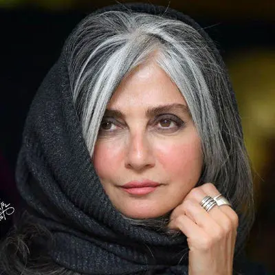 حرکت شوکه‌کننده رویا جاویدنیا با موتور در خیابان‌های تهران! 