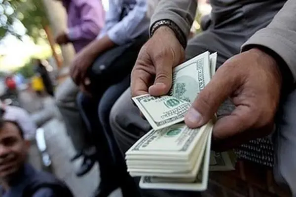دلار زیر ذره‌بین؛ اشتباه مرگبار خریداران ارز