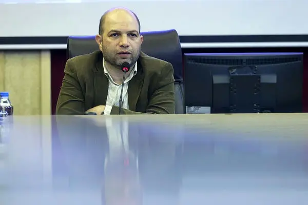 پارکینگ، کالای لوکس شهری؛ شهرداری از افزایش هزینه‌های خودروی شخصی دفاع می‌کند 