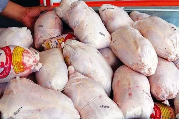 چرا مرغ و گوشت در بازار ایران، قیمت جهانی پیدا کرده‌اند؟