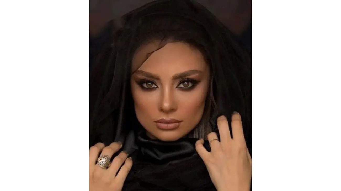 شاید باورتان نشود این عکس حلقه ساده انگشتر ازدواج یکتا ناصر است