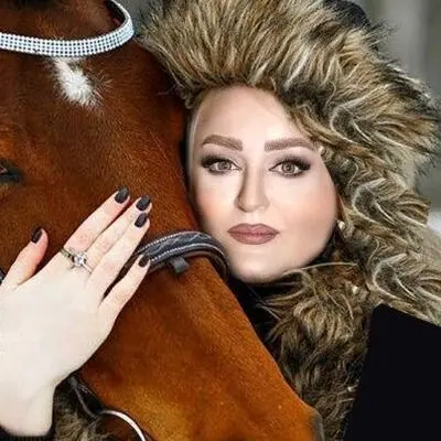 سارا بهرامی و هانده ارچل در دنیای تفریحات پولدارها/ راز زندگی لاکچری سوارکاران بازیگر فاش شد!