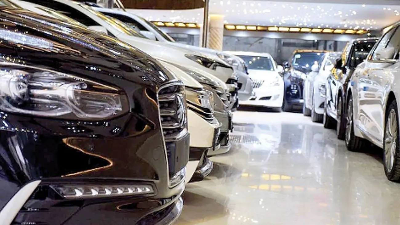 جدیدترین جدول قیمت روز خودروهای دست دوم / ساندرو، ۲۰۶ و ال ۹۰ چند؟