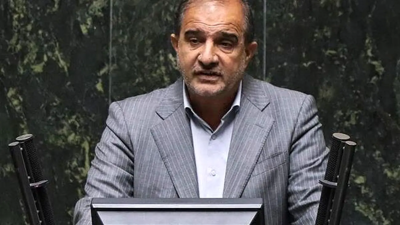 وزرای دولت چهاردهم باید سردار باشند نه سرباز