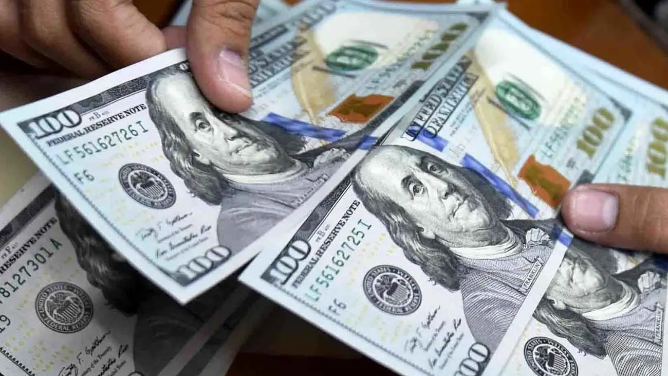 پیشبینیهای داغ بازار ارز / دلار در مسیر صعود یا نزول؟