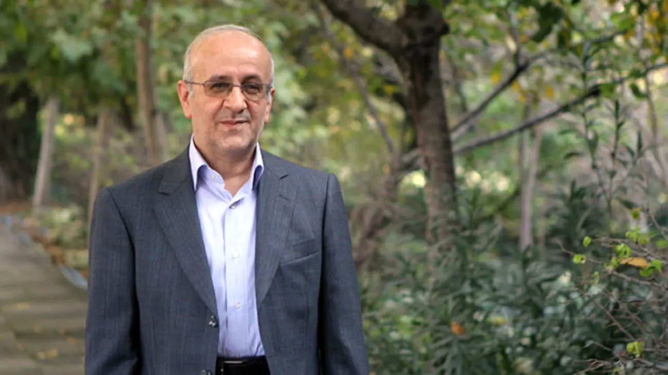 هشدار استاد دانشگاه تهران درباره عواقب طرح مالیات بر عایدی سرمایه: از تورم مالیات می گیرید