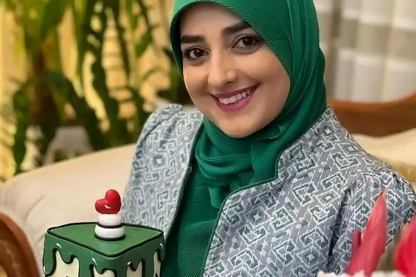 هدیه عاشقانه ستاره سادات قطبی برای شوهرش؛ سینی چایی جذاب و مجلسی!